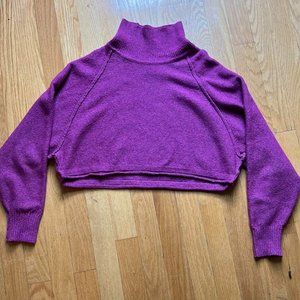 Urban Outfitters Kyla Cropped Turtleneck Sweater - Womens' - S